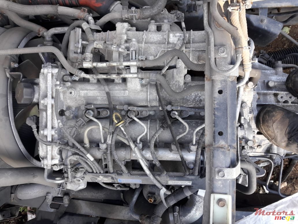 2018' Nissan photo #4