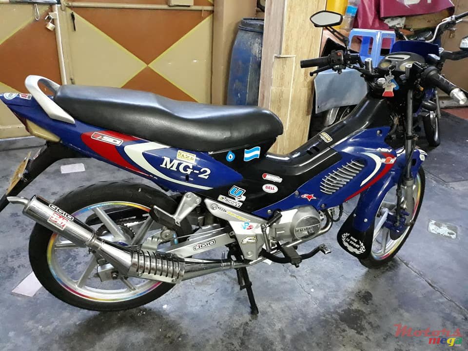 2012' Magni MAGNUM 2 photo #2