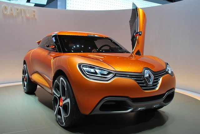 Renault Captur Concept at 2011 Geneva Auto Show