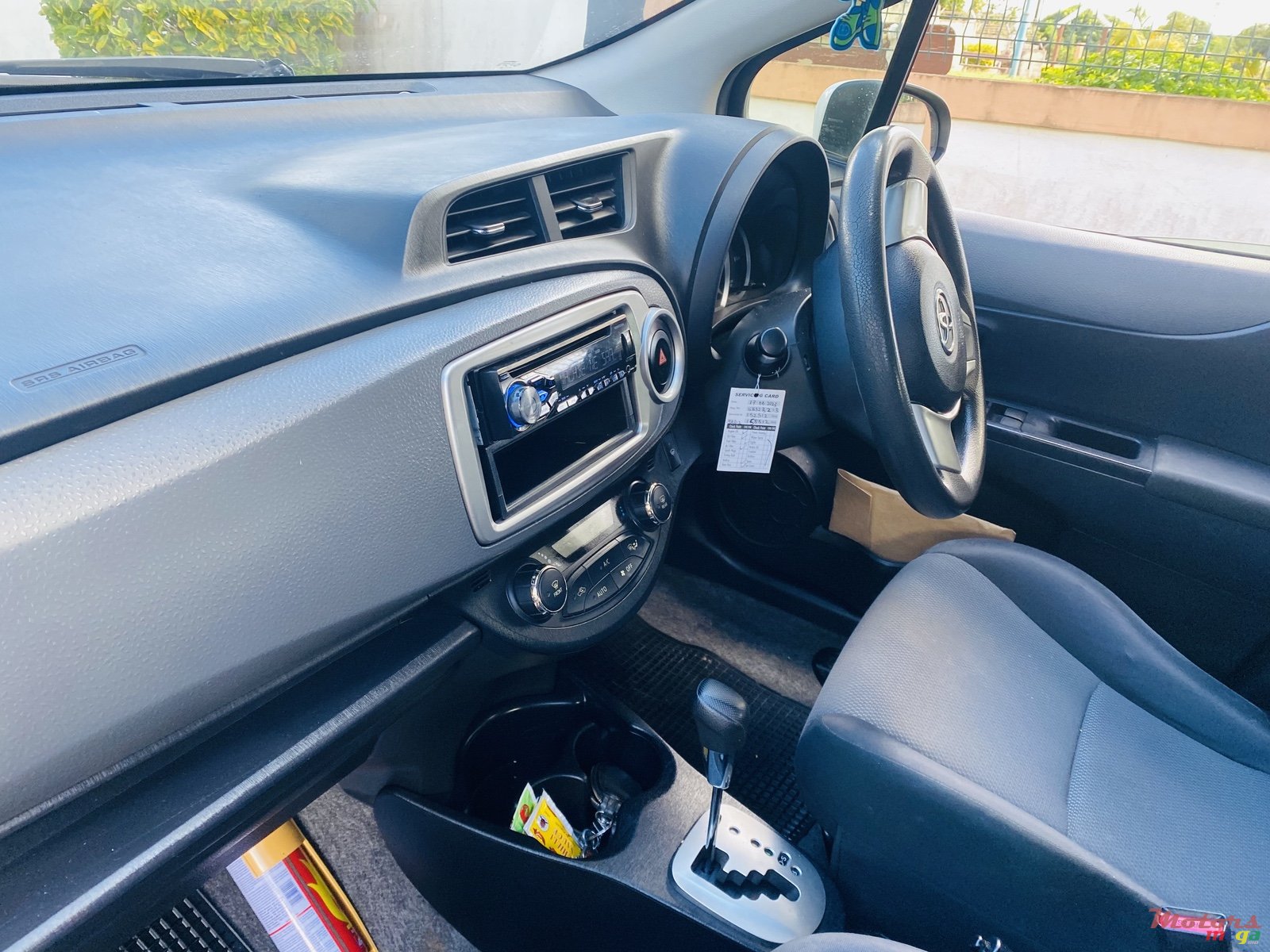 2013' Toyota Vitz Any photo #2