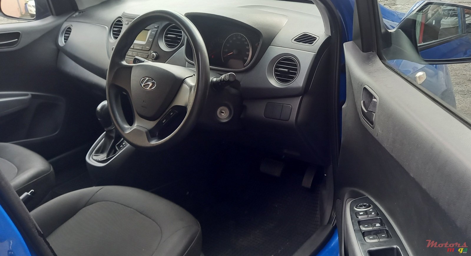 2019' Hyundai Grand i10 photo #5