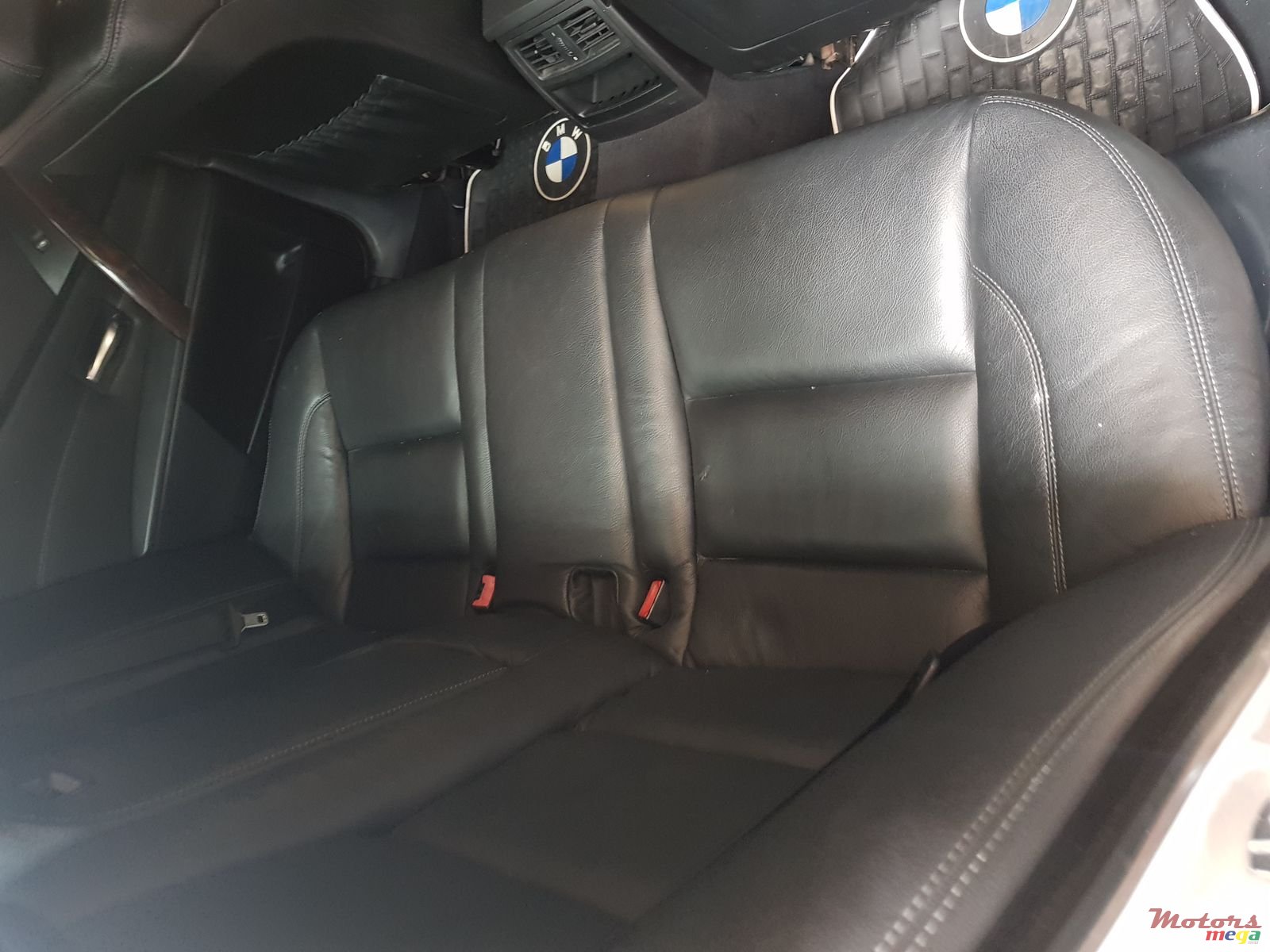 2005' BMW 520 petrol 6 cylinder photo #5