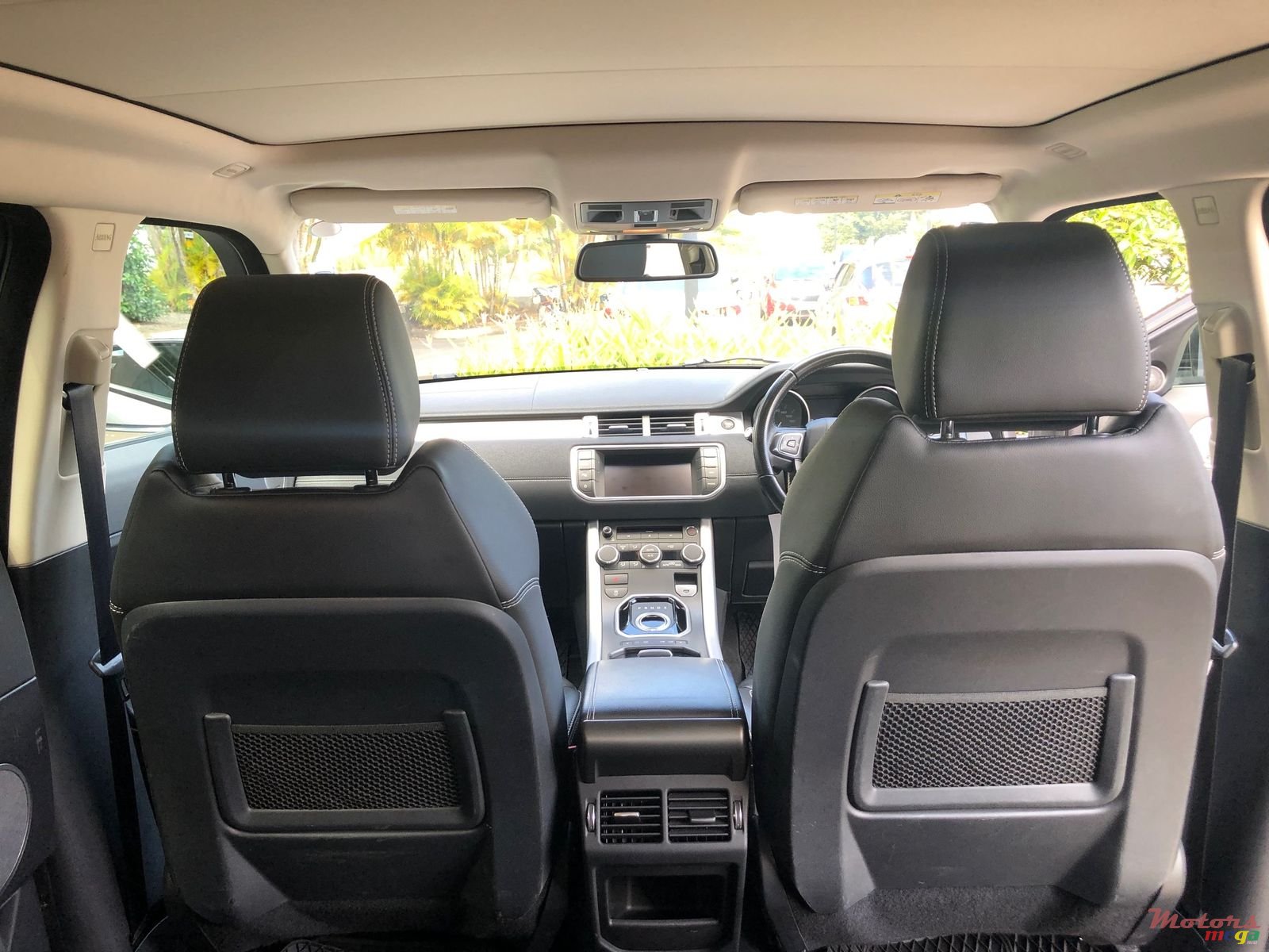 2012' Land Rover Range Rover Evoque photo #7