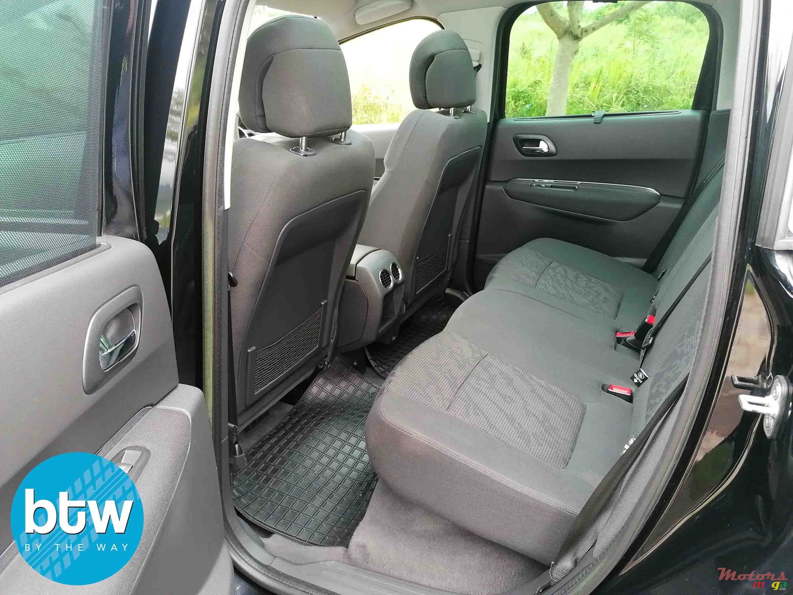 2013' Peugeot 3008 photo #5