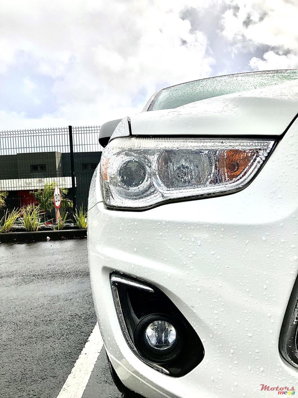 2016' Mitsubishi ASX photo #3