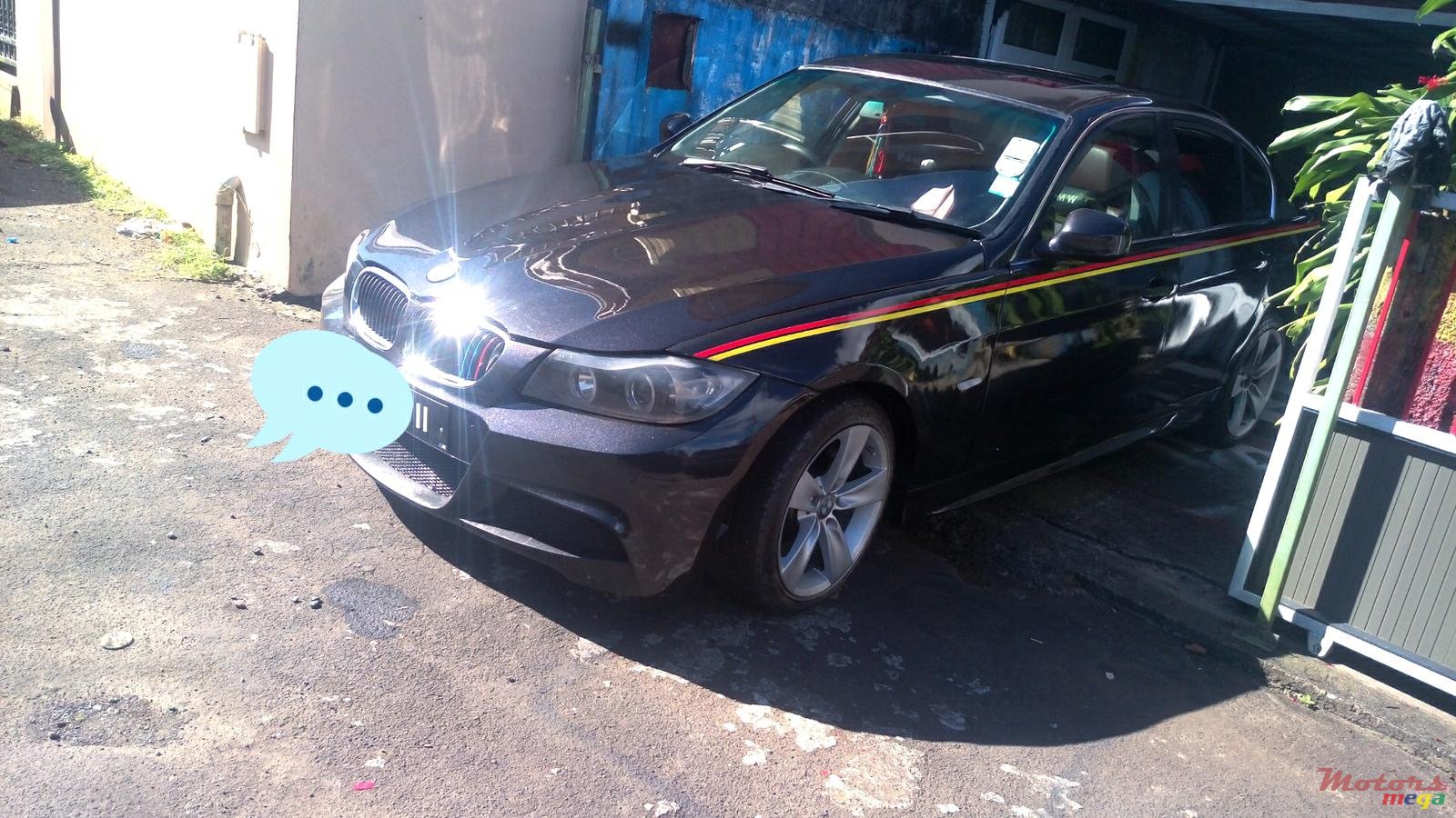 2011' BMW 3 Series photo #4