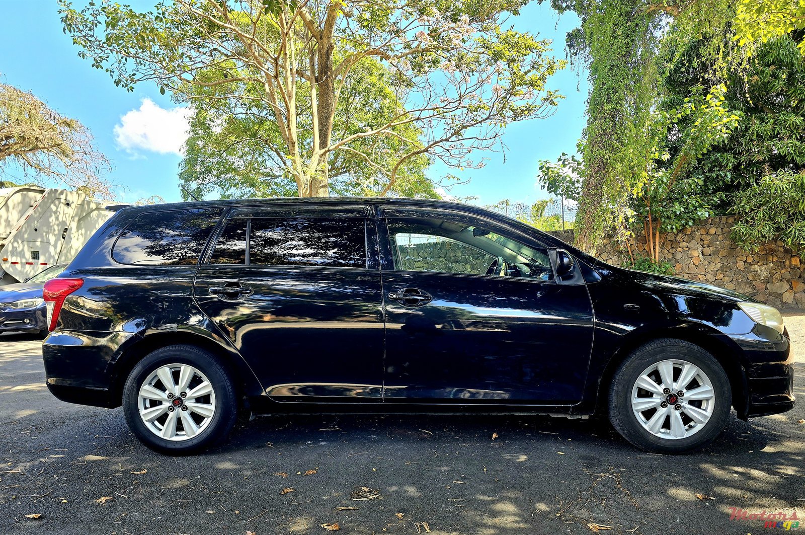 2012' Toyota Fielder Full options automatic photo #5