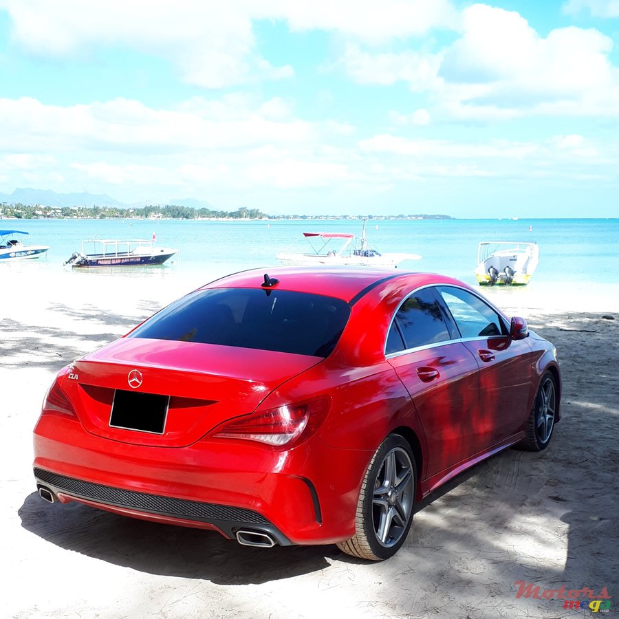 2013' Mercedes-Benz CLA 180 AMG SPORT photo #1