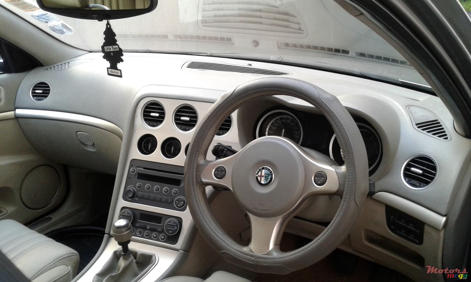 2007' Alfa Romeo 159 photo #5