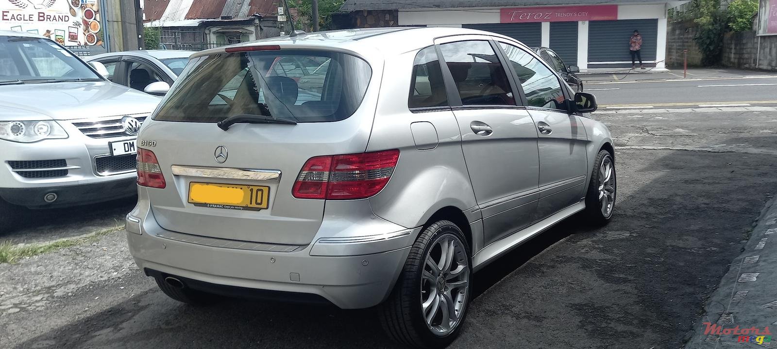 2010' Mercedes-Benz B 160 photo #3