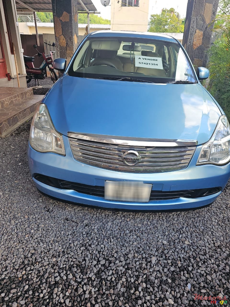 2008' Nissan Bluebird Local photo #1