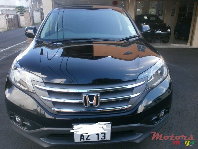 2013' Honda CR-V photo #1