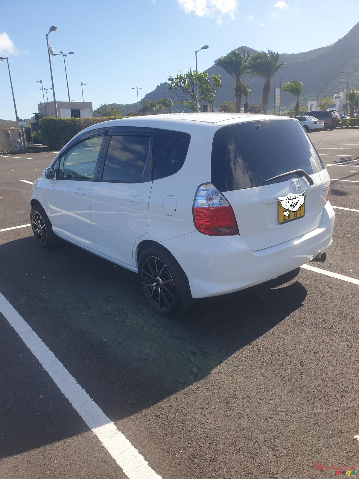 2007' Honda Fit photo #2