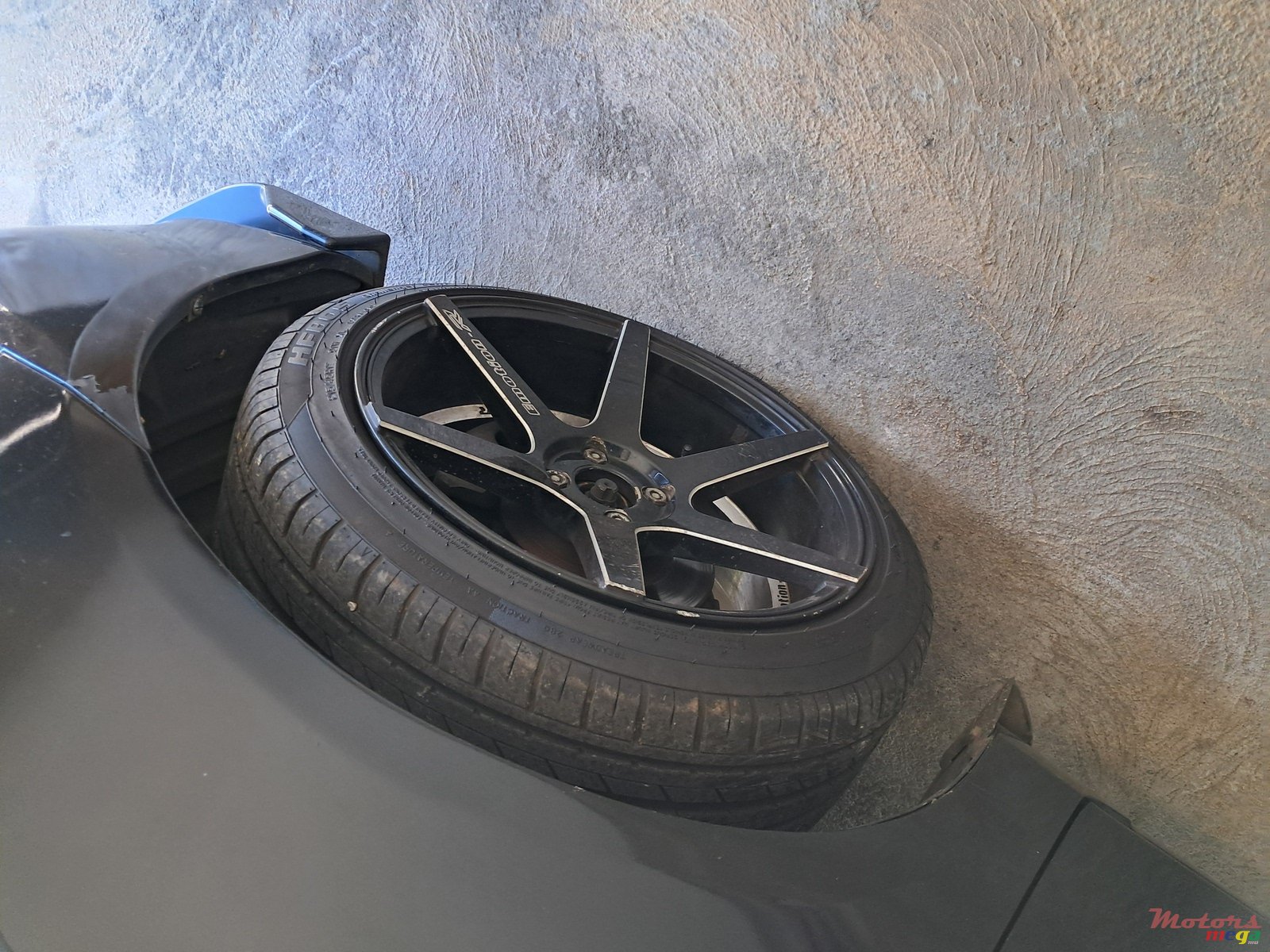 2008' Toyota Axio photo #4