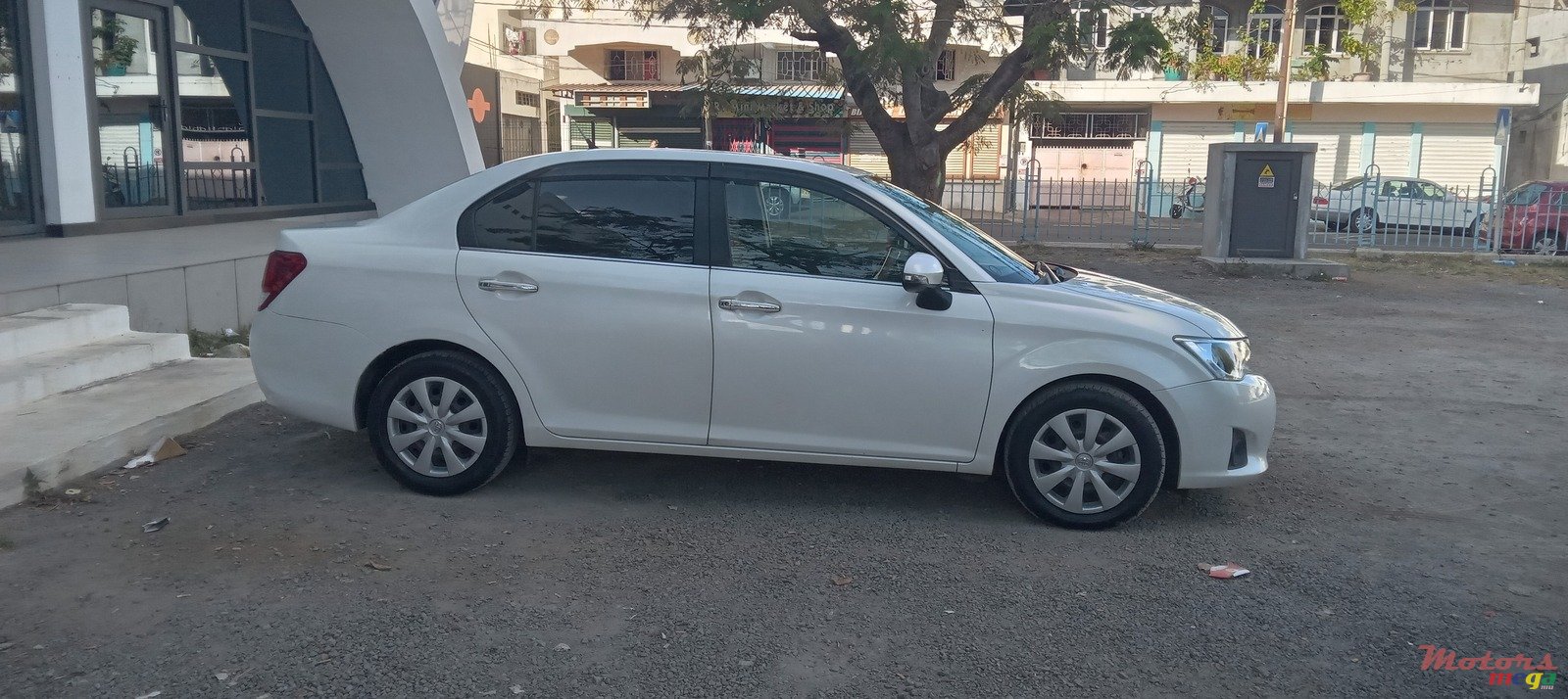 2013' Toyota Axio Corolla photo #4