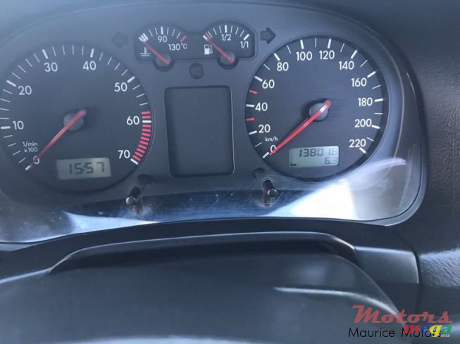 2004' Volkswagen Golf mk4 photo #4