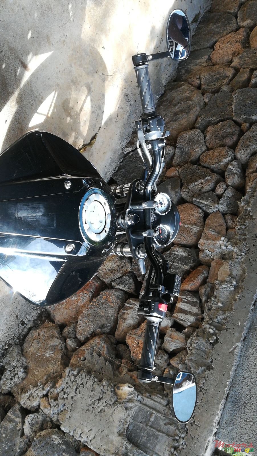 2017' Suzuki Gixxer photo #3