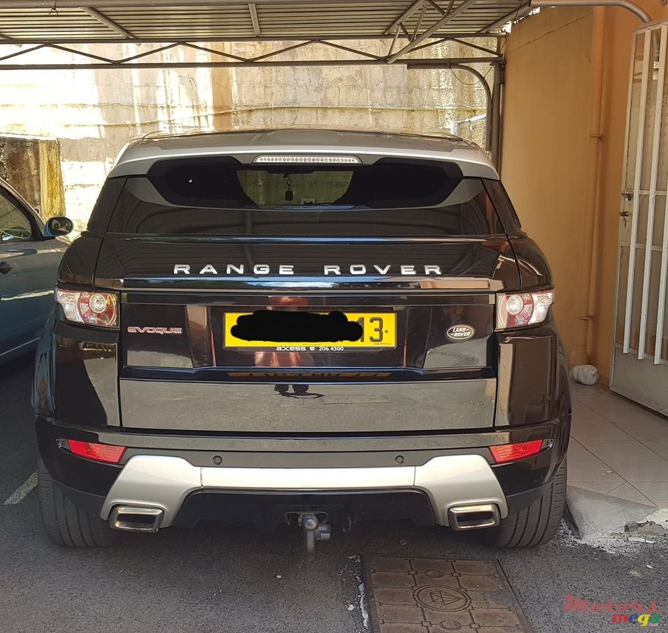 2013' Land Rover Range Rover Evoque photo #2