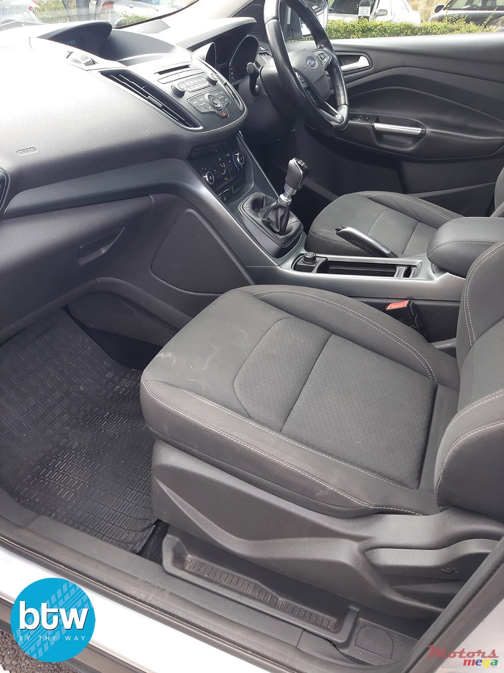 2017' Ford Kuga photo #6