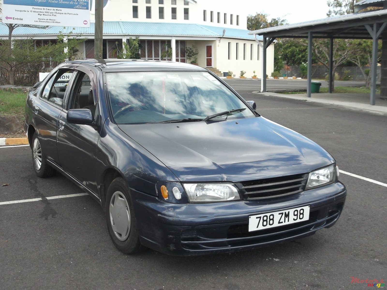 1998' Nissan Pulsar photo #1