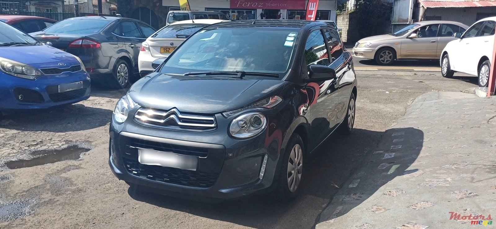 2016' Citroen C1 photo #2