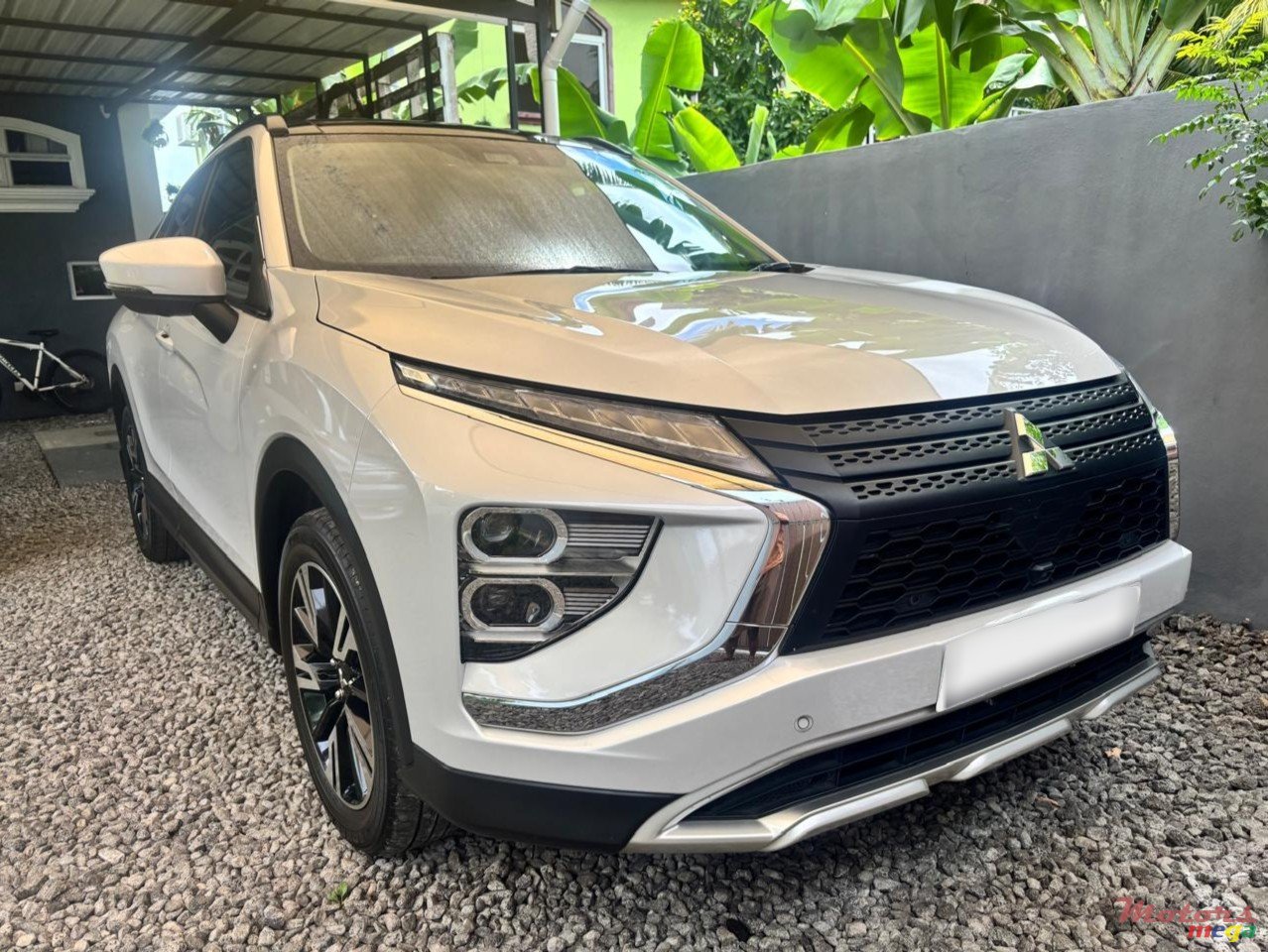 2024' Mitsubishi Eclipse Cross photo #2