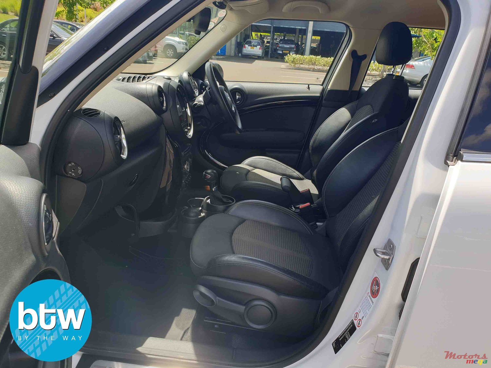 2014' MINI Countryman Cooper S photo #5