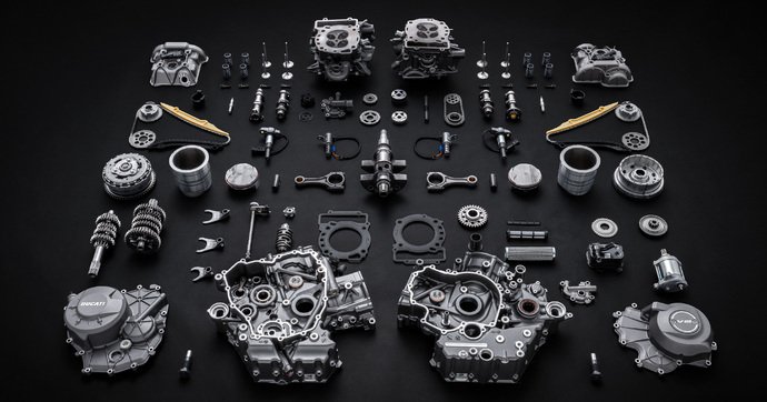 Le Ducati Monster prochain modèle à passer au V2 ?