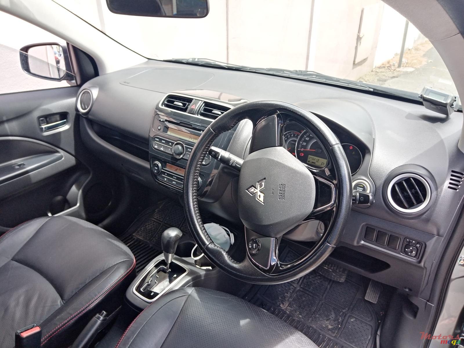 2016' Mitsubishi Attrage /Exchange can be done photo #5