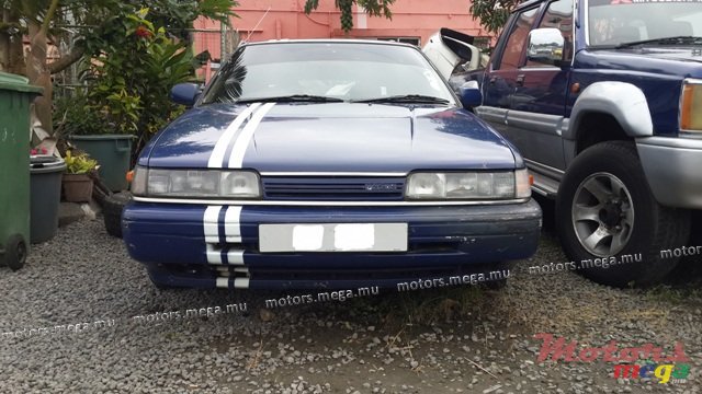 1991' Mazda 626 photo #2