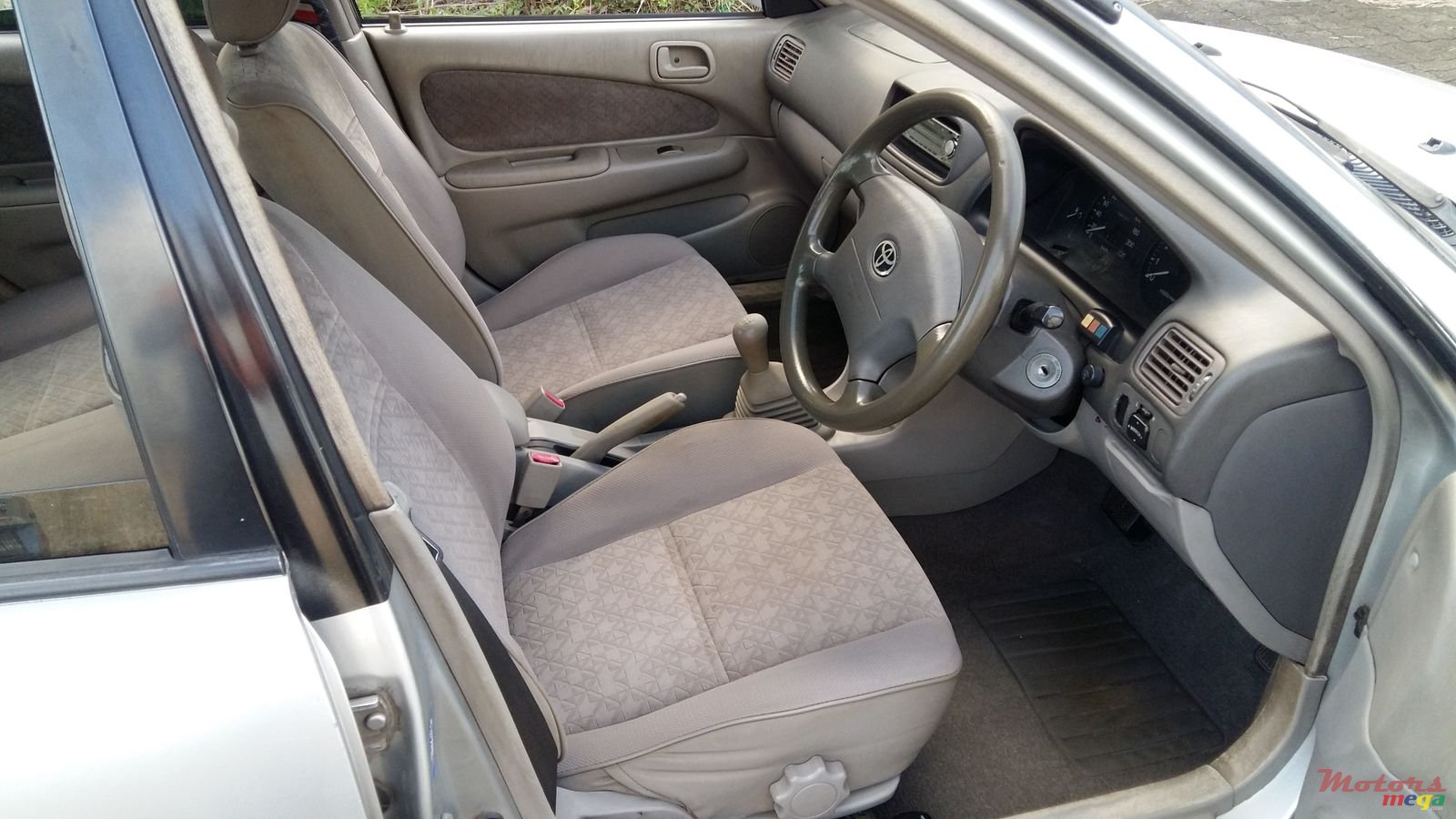 2000' Toyota Corolla EE111 photo #5