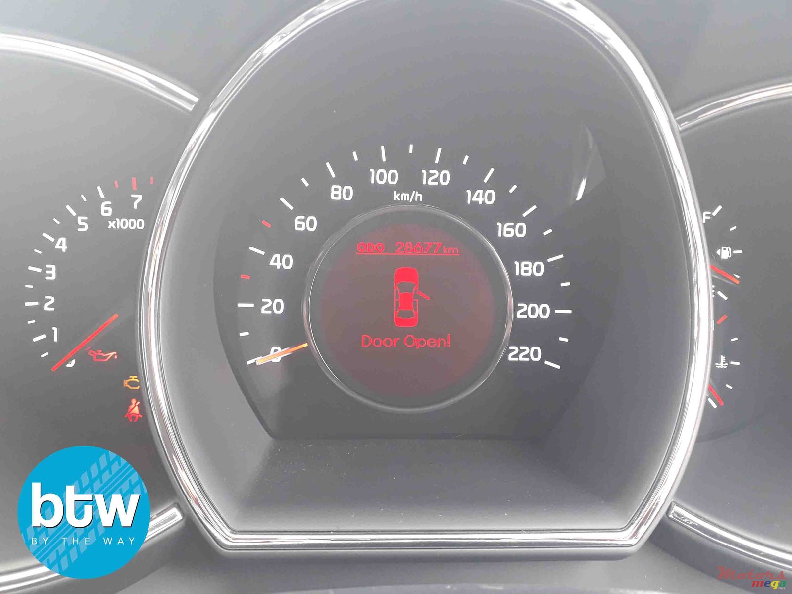 2016' Kia Rio photo #5