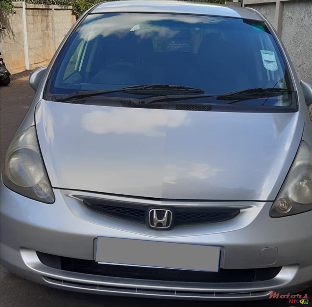 2007' Honda Fit photo #3