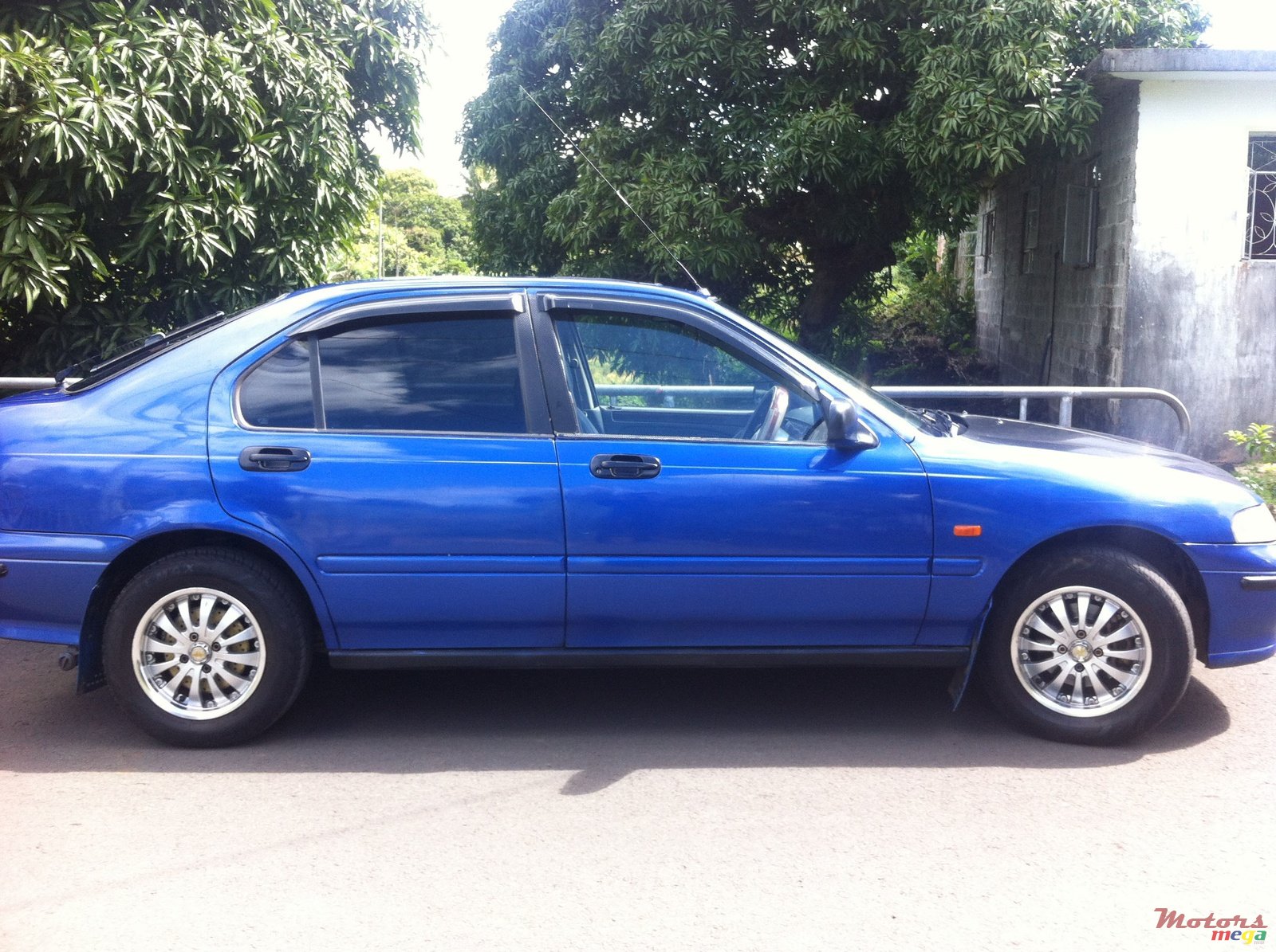 1999' Rover 400 photo #1