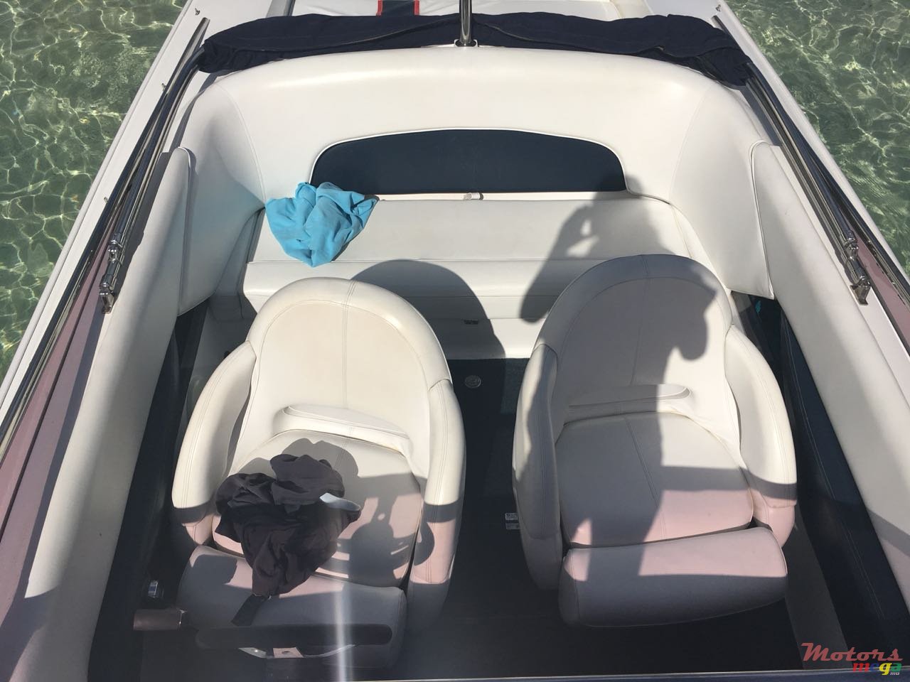 2010' Donzi photo #5