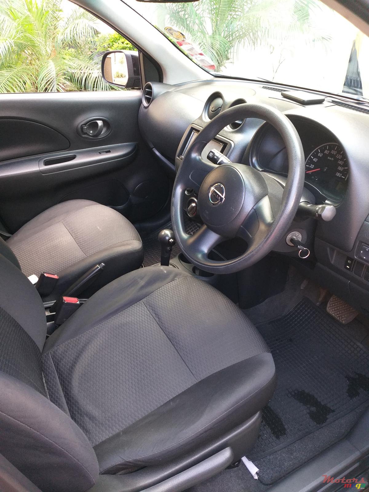 2012' Nissan March photo #5