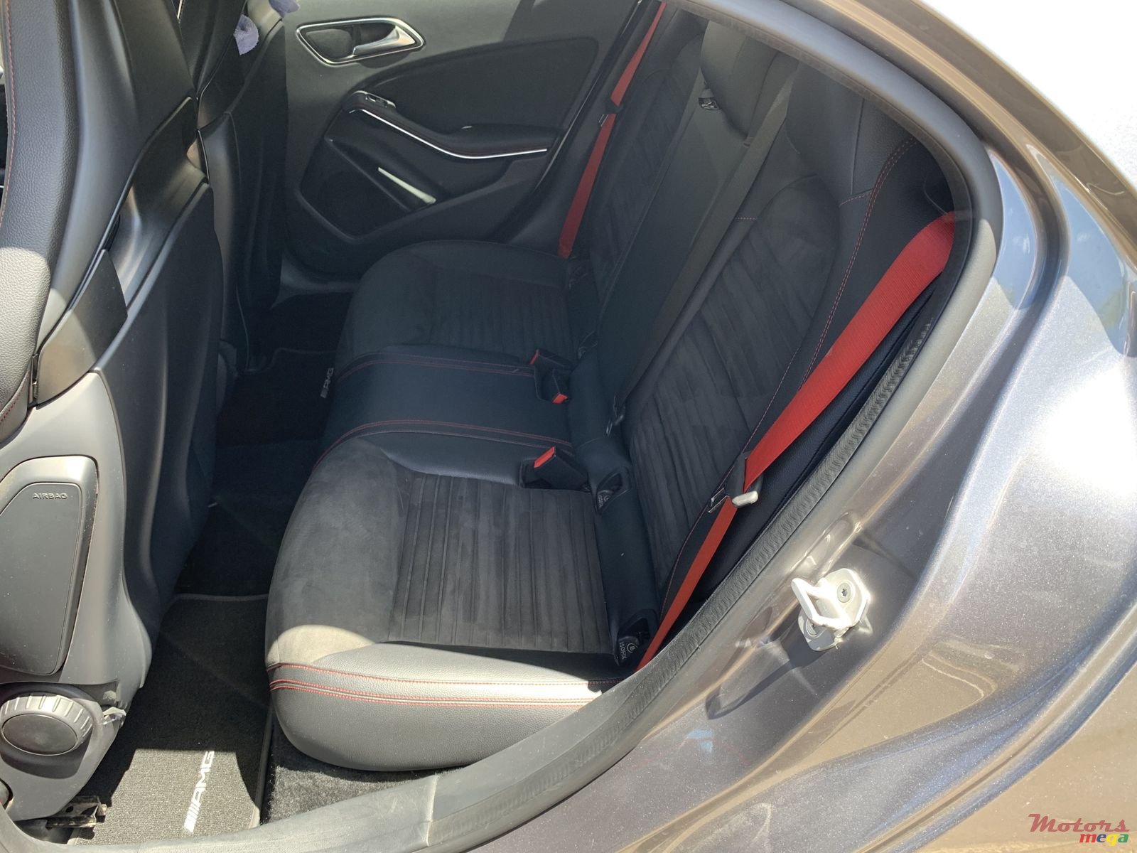 2016' Mercedes-Benz A-Class A 45 AMG photo #6