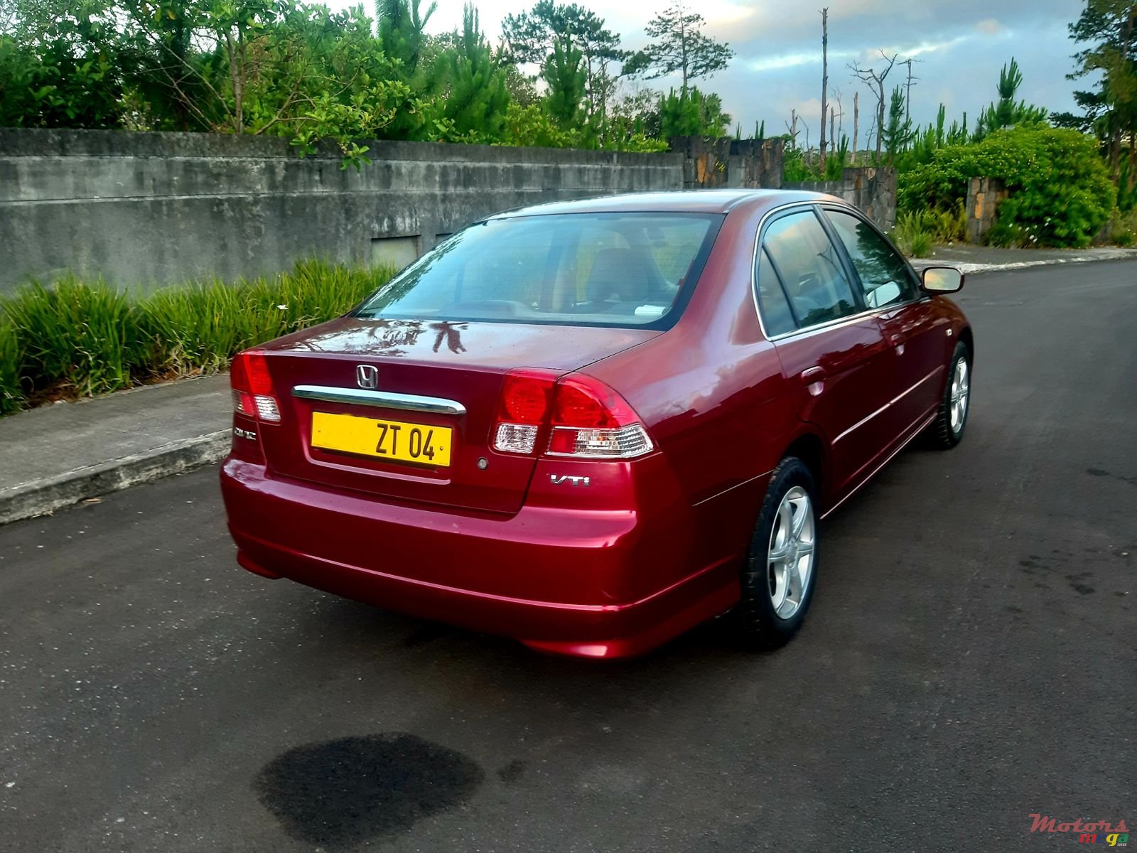 2004' Honda Civic ES 1.6 photo #5