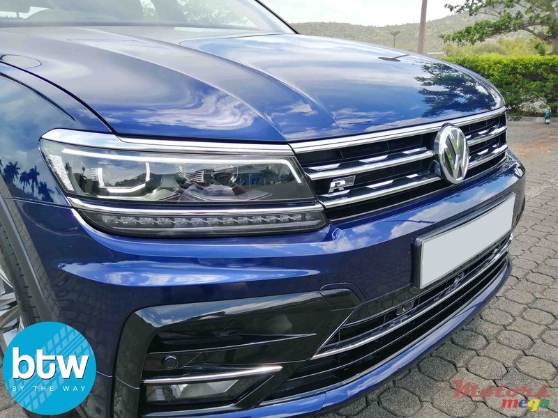 2018' Volkswagen Tiguan RLine TSI photo #7