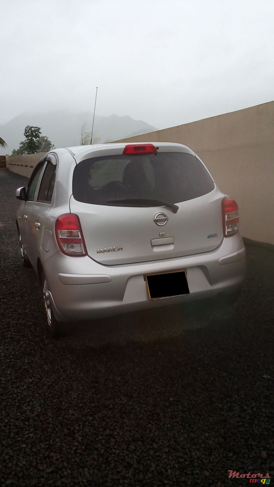 2012' Nissan March photo #1