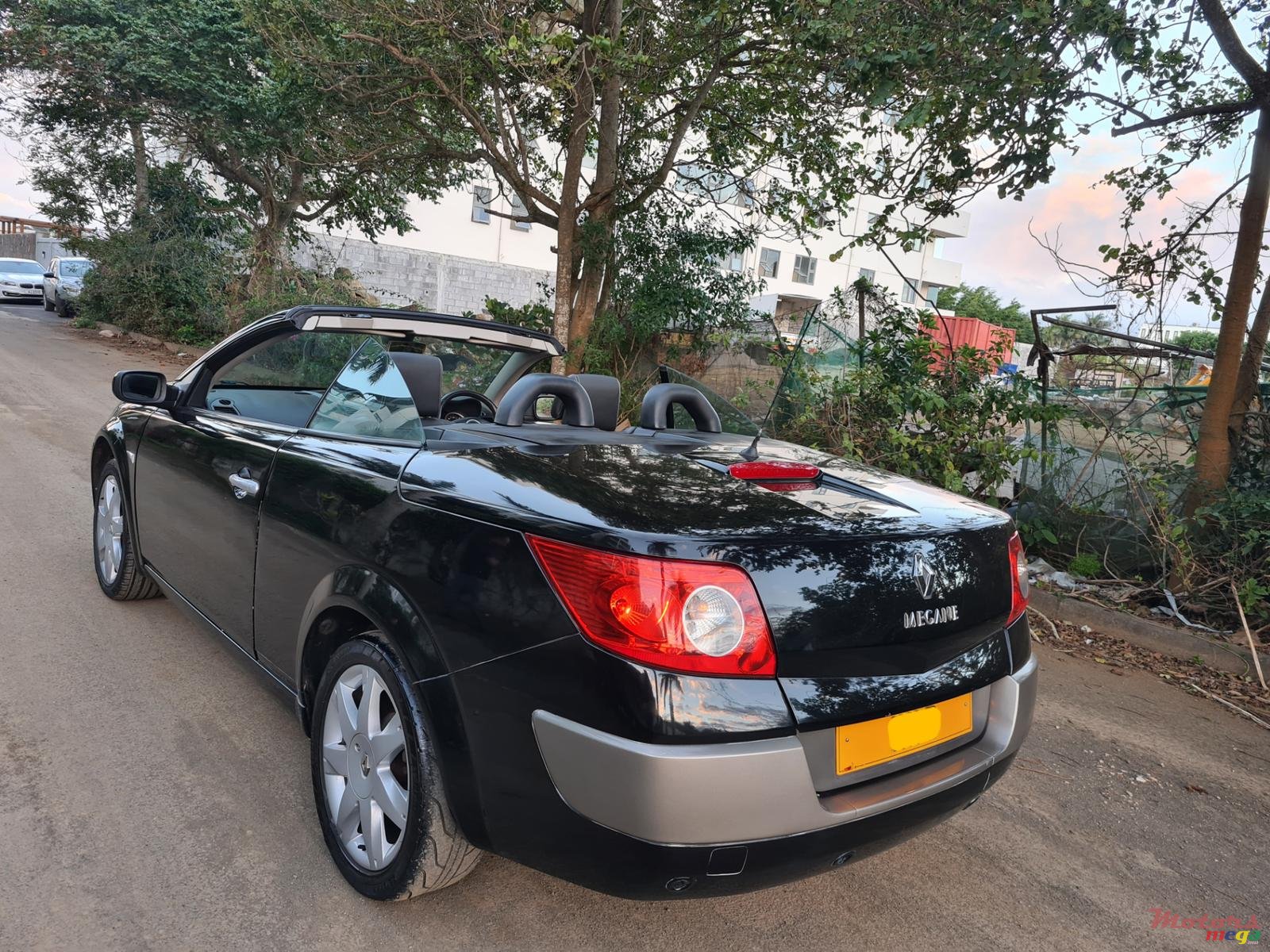 2009' Renault Megane Decapotable cabriolet photo #5