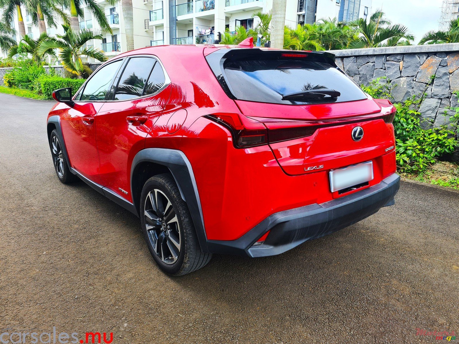 2020' Lexus UX 250h 2.0 Hybrid for sale. Vacoas-Phoenix, Mauritius