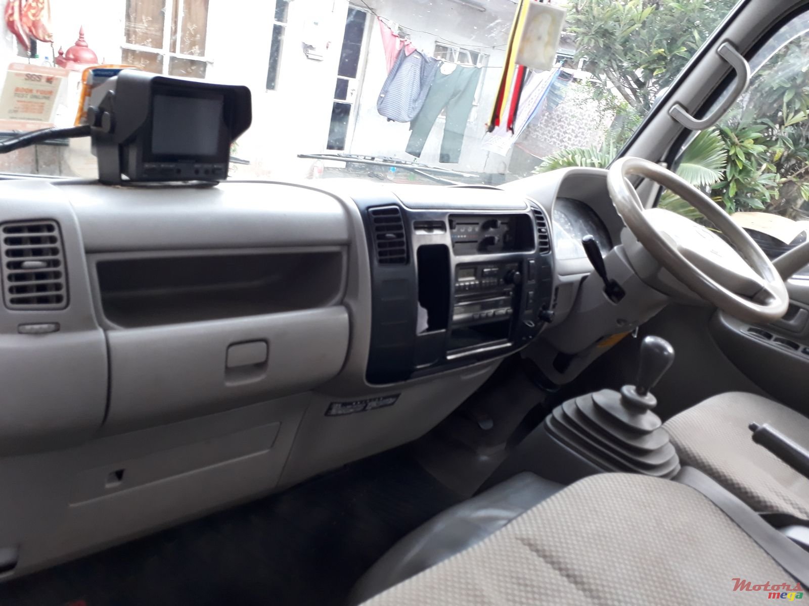 2006' Toyota Hino Truck photo #1