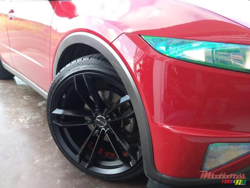 2008' Honda Civic Si photo #3