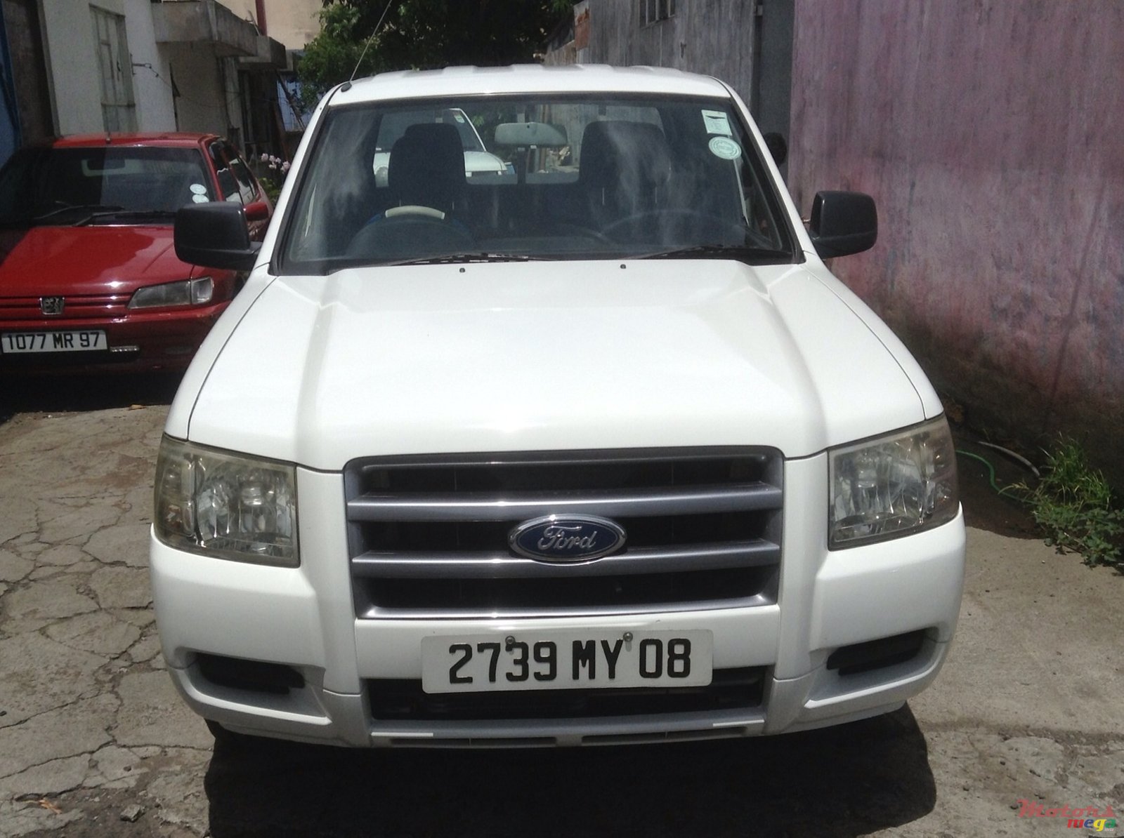 2008' Ford Focus photo #1