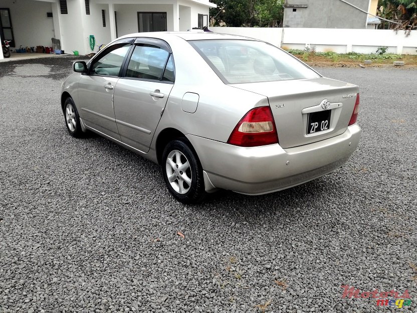 2002' Toyota Corolla NZE121 Manual 1.5L JAPAN photo #2