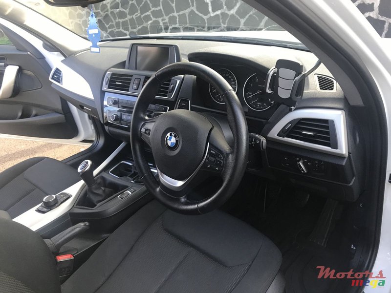 2016' BMW 1 Series 116d photo #5
