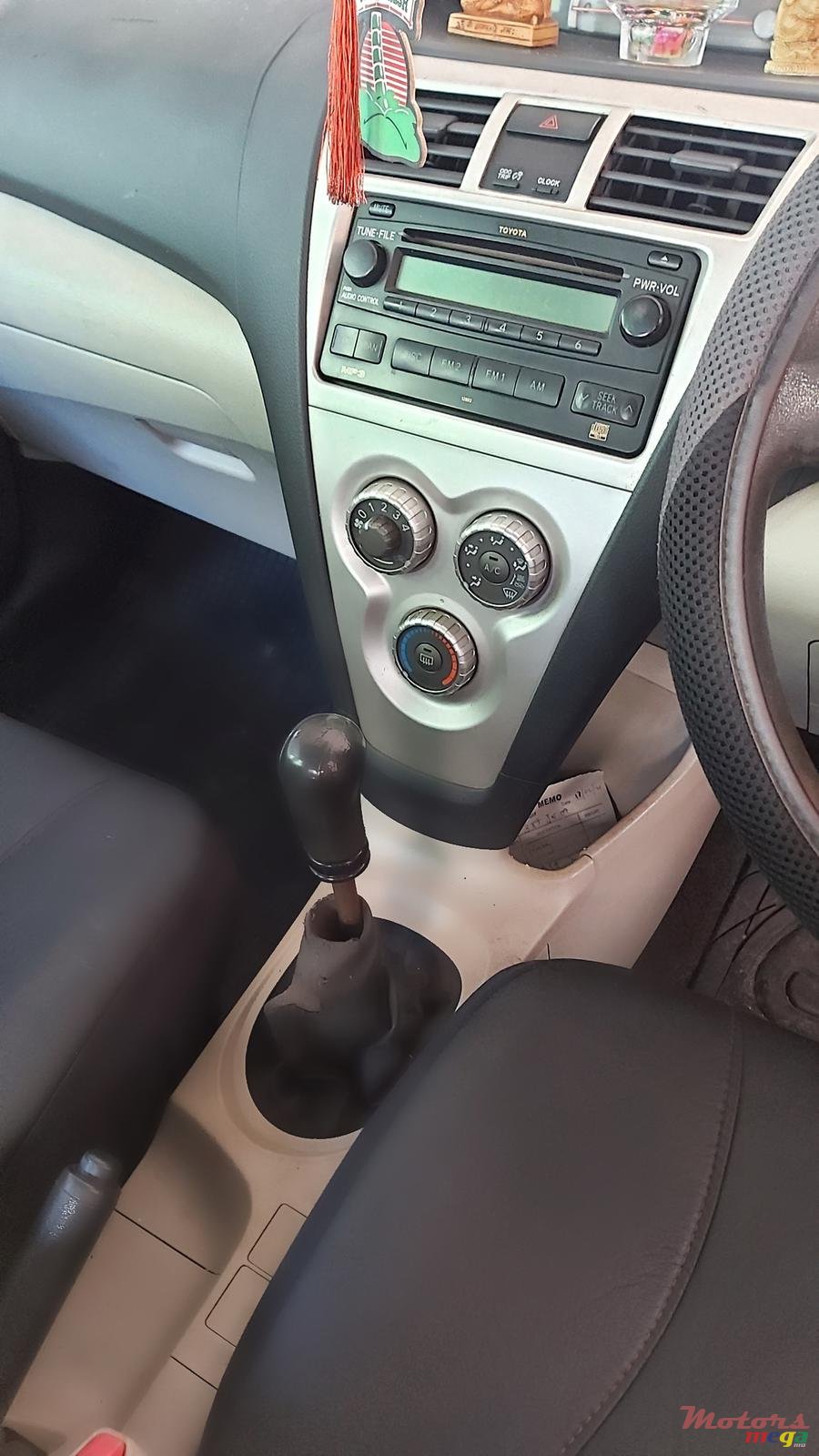 2007' Toyota Yaris photo #4