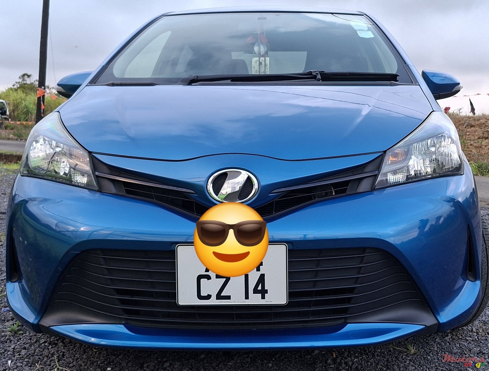 2014' Toyota Vitz photo #1