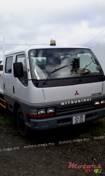 2004' Mitsubishi canter photo #1